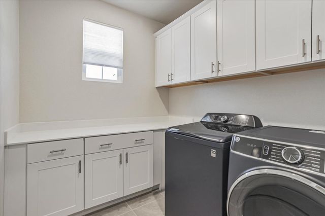 2051 Rosewood Drive, Hollister, CA 95023