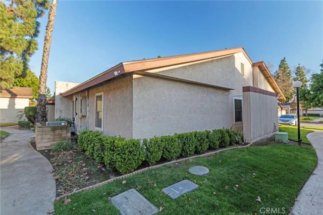 1443 Fredericks, Upland, CA 91786