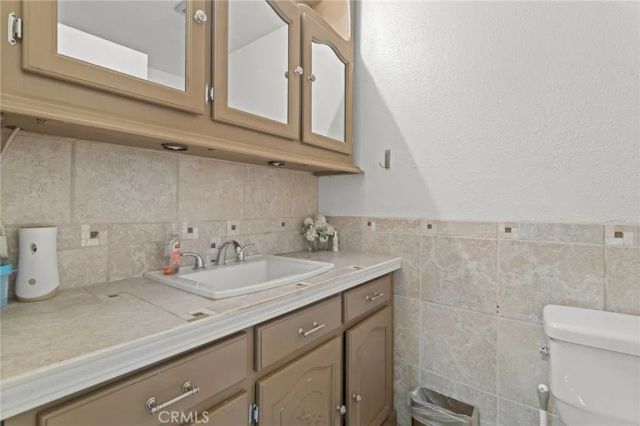 1443 Fredericks, Upland, CA 91786