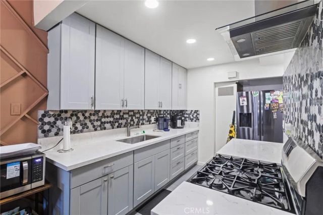 1443 Fredericks, Upland, CA 91786