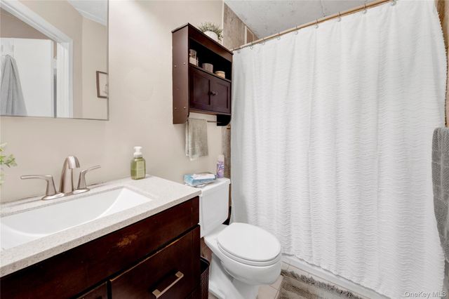 721 Thieriot Avenue, Bronx, NY 10473