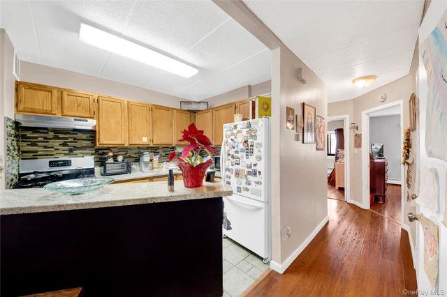721 Thieriot Avenue, Bronx, NY 10473