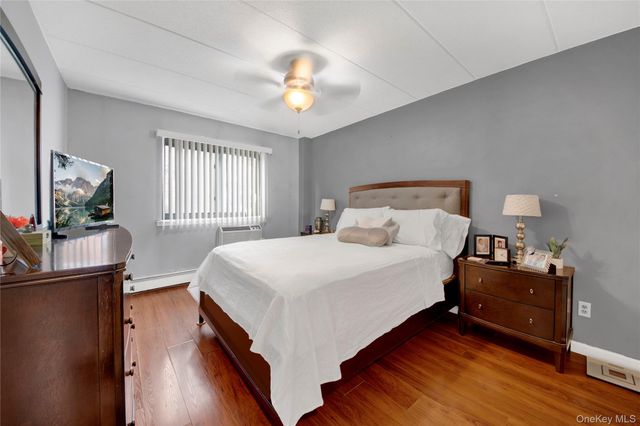 721 Thieriot Avenue, Bronx, NY 10473