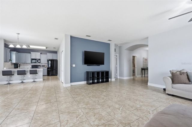 1811 SOLDIERS PASS, St Cloud, FL 34769