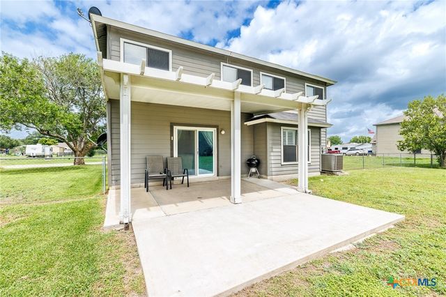 1732 Cordova Loop, Seguin, TX 78155