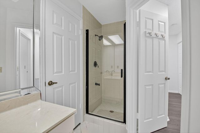 5530 Coach House Circle E, Boca Raton, FL 33486