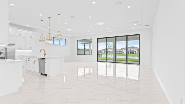 5474 Hutchinson Way, Loxahatchee, FL 33470