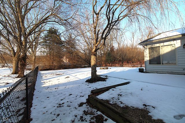 2916 Sunmeadow Way, Indianapolis, IN 46228