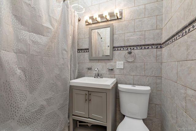 21 Charlotte Street, Ridgewood, NY 11385