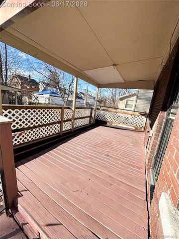 14011 Roselawn Street, Detroit, MI 48238