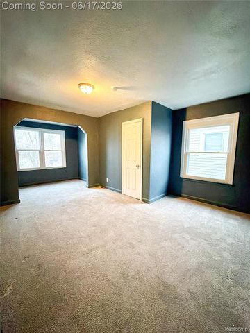 14011 Roselawn Street, Detroit, MI 48238