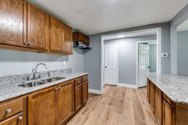 2238 Macon Street, Dallas, TX 75215