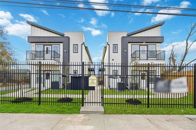 7625 De Priest Street D, Houston, TX 77088