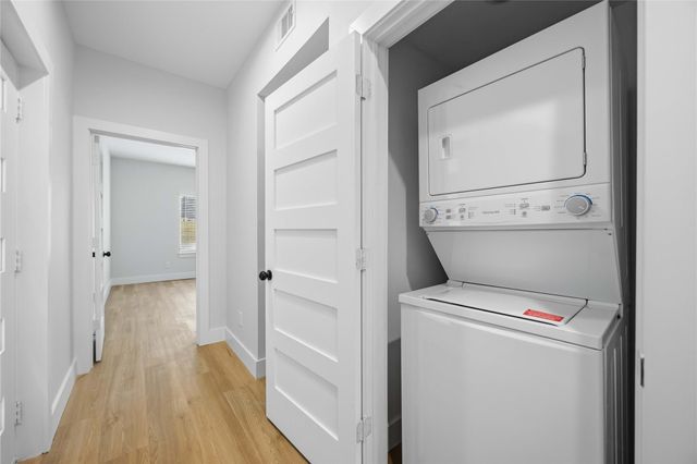 7625 De Priest Street D, Houston, TX 77088