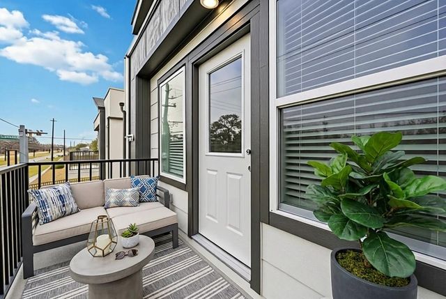 7625 De Priest Street D, Houston, TX 77088