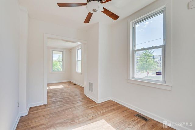 285 Durham Avenue, Metuchen, NJ 08840