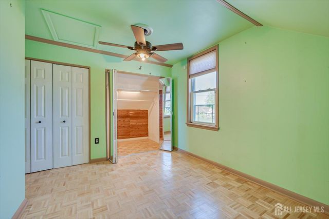 285 Durham Avenue, Metuchen, NJ 08840