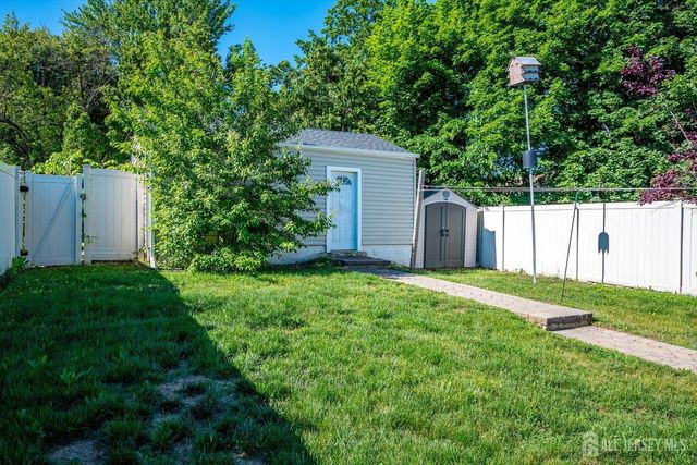 285 Durham Avenue, Metuchen, NJ 08840