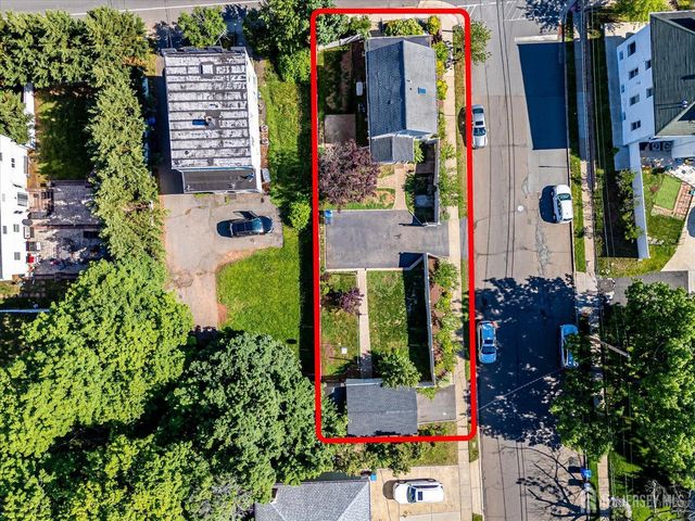 285 Durham Avenue, Metuchen, NJ 08840