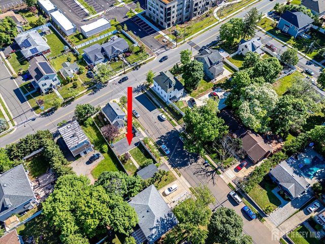 285 Durham Avenue, Metuchen, NJ 08840