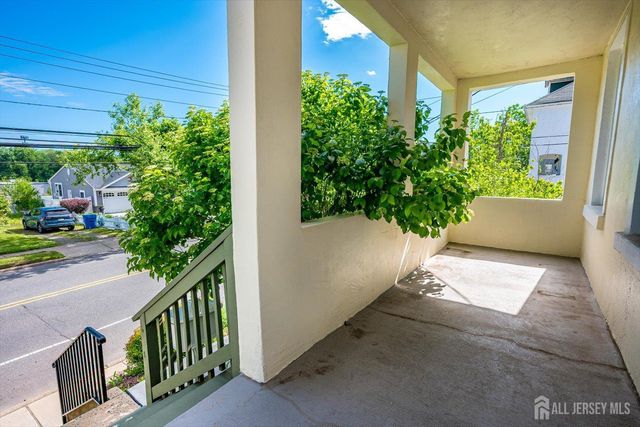 285 Durham Avenue, Metuchen, NJ 08840