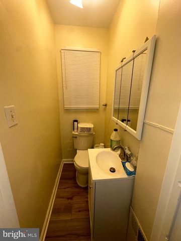 1112 N CARROLLTON AVE, Baltimore, MD 21217
