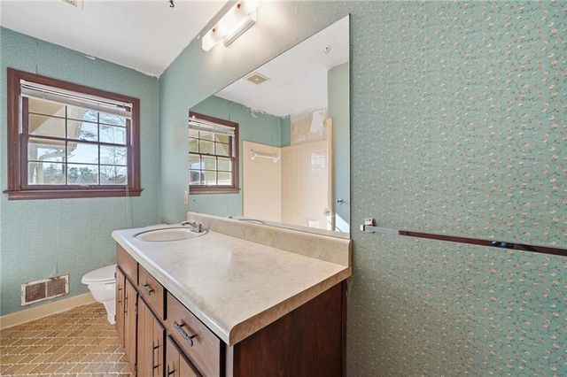 2272 Stoney Ford NE Drive, Marietta, GA 30066