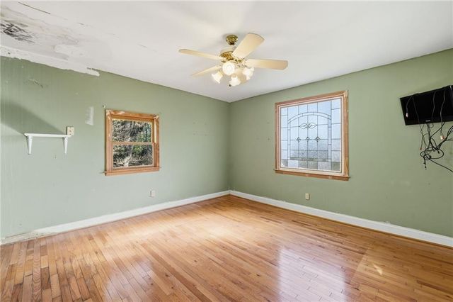 2272 Stoney Ford NE Drive, Marietta, GA 30066