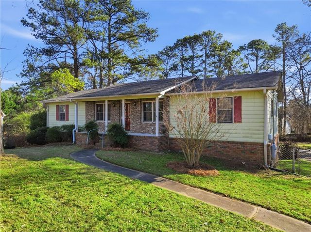 2272 Stoney Ford NE Drive, Marietta, GA 30066