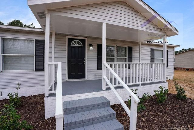 2407 Ohara Drive, Raeford, NC 28376