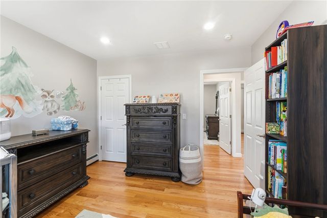 18 Anama Avenue, East Providence, RI 02916