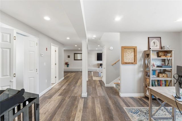 18 Anama Avenue, East Providence, RI 02916