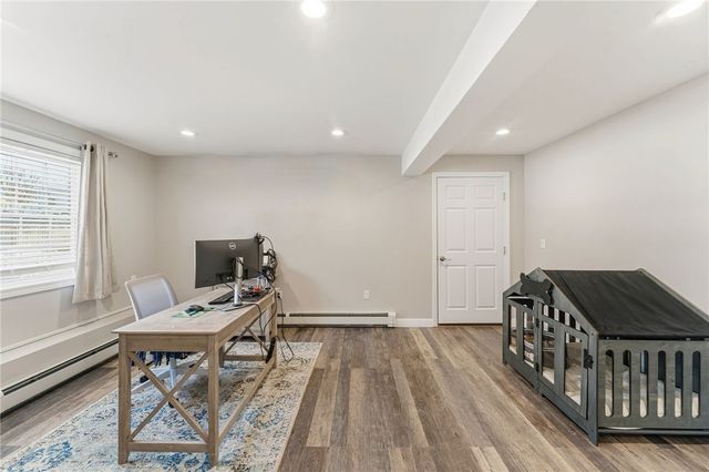 18 Anama Avenue, East Providence, RI 02916