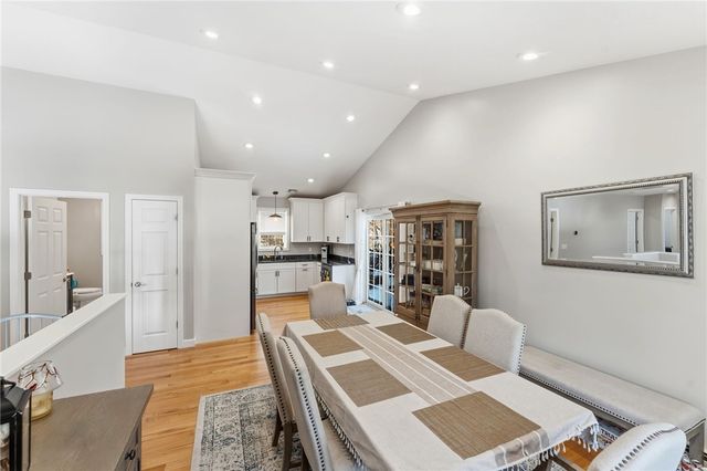 18 Anama Avenue, East Providence, RI 02916