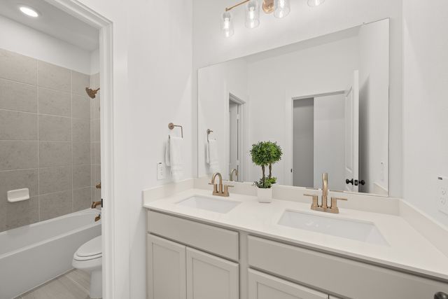 372 Deer Ridge Drive, Willow Park, TX 76008