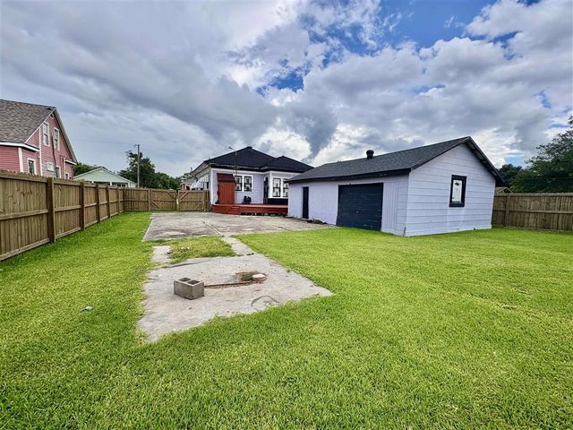 622 Pryce St Street, Lake Charles, LA 70601
