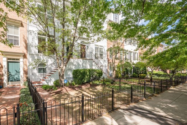 715 G Street SW, Washington, DC 20024