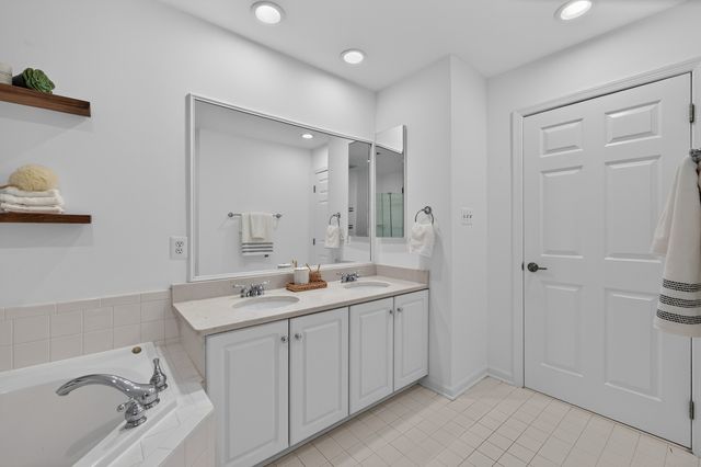 715 G Street SW, Washington, DC 20024