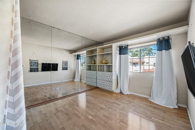 2020 W UNION HILLS Drive 211, Phoenix, AZ 85027