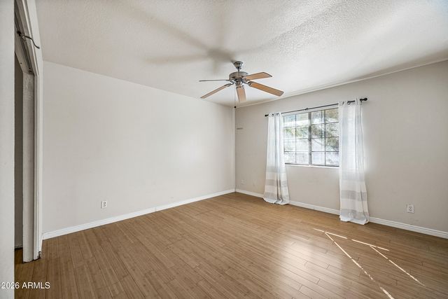 2020 W UNION HILLS Drive 211, Phoenix, AZ 85027