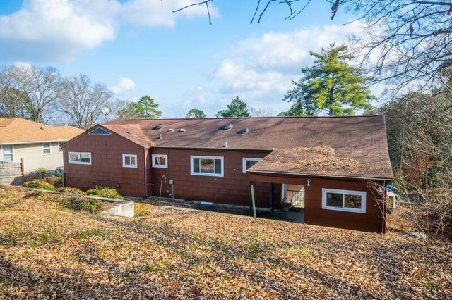 321 Hillcrest Avenue, Chattanooga, TN 37411