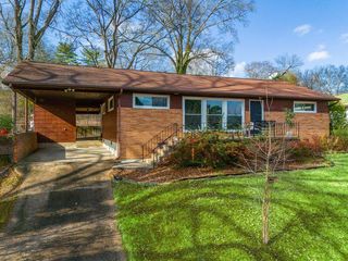 321 Hillcrest Avenue, Chattanooga, TN 37411