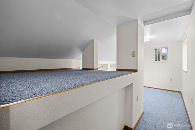 5246 Yearley Drive NE, Olympia, WA 98516