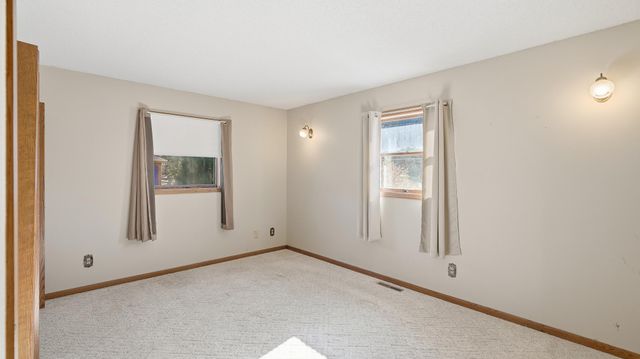 309 E Iowa Street, Elmore, MN 56027