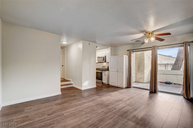 5023 Spencer Street B, Las Vegas, NV 89119