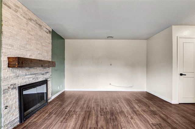 5023 Spencer Street B, Las Vegas, NV 89119