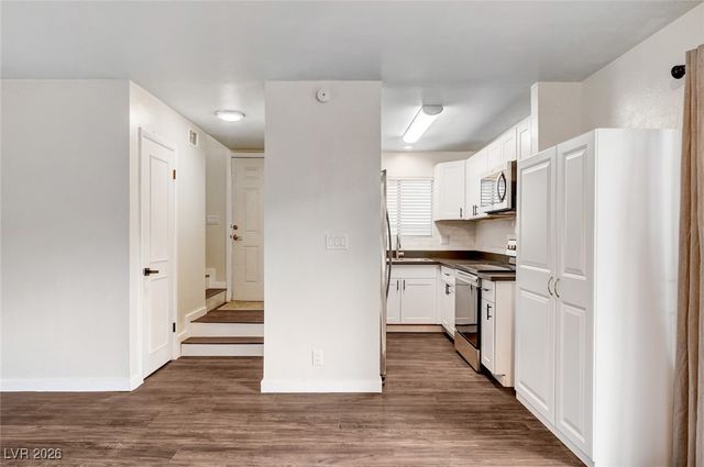 5023 Spencer Street B, Las Vegas, NV 89119