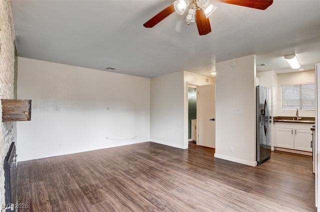 5023 Spencer Street B, Las Vegas, NV 89119