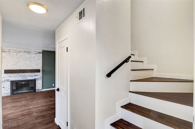 5023 Spencer Street B, Las Vegas, NV 89119