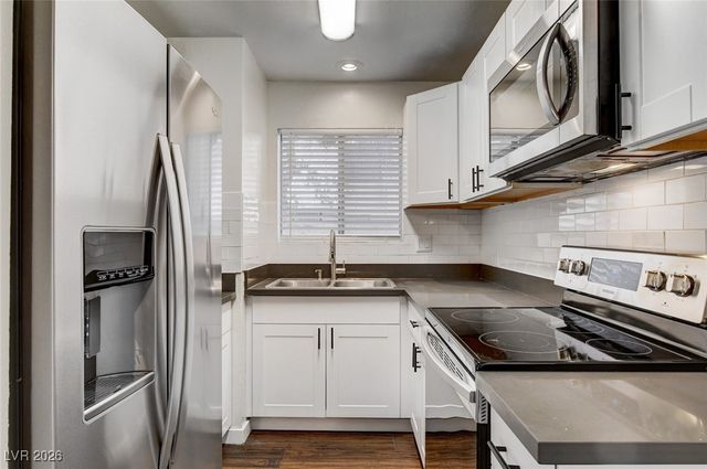 5023 Spencer Street B, Las Vegas, NV 89119